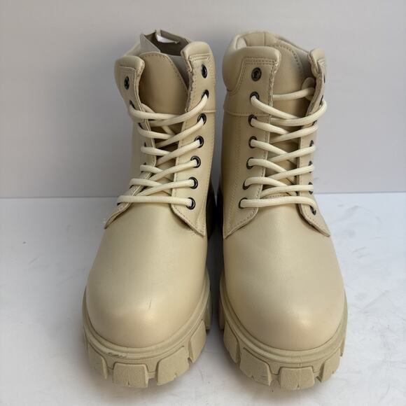 Wild Diva Women’s Lounge Presh Lace-Up Combat Boots Women's Ivory Size 7 NWOB - Picture 2 of 6